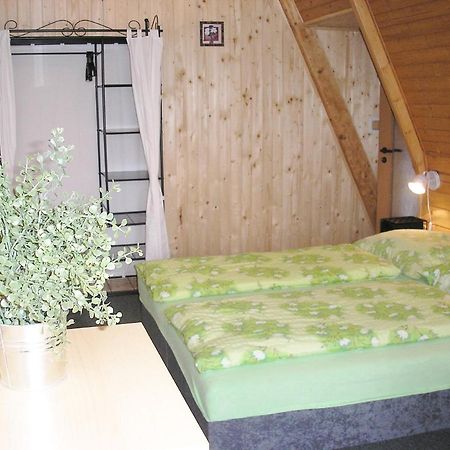 ホテルKoliba Belveder Horní Planá エクステリア 写真